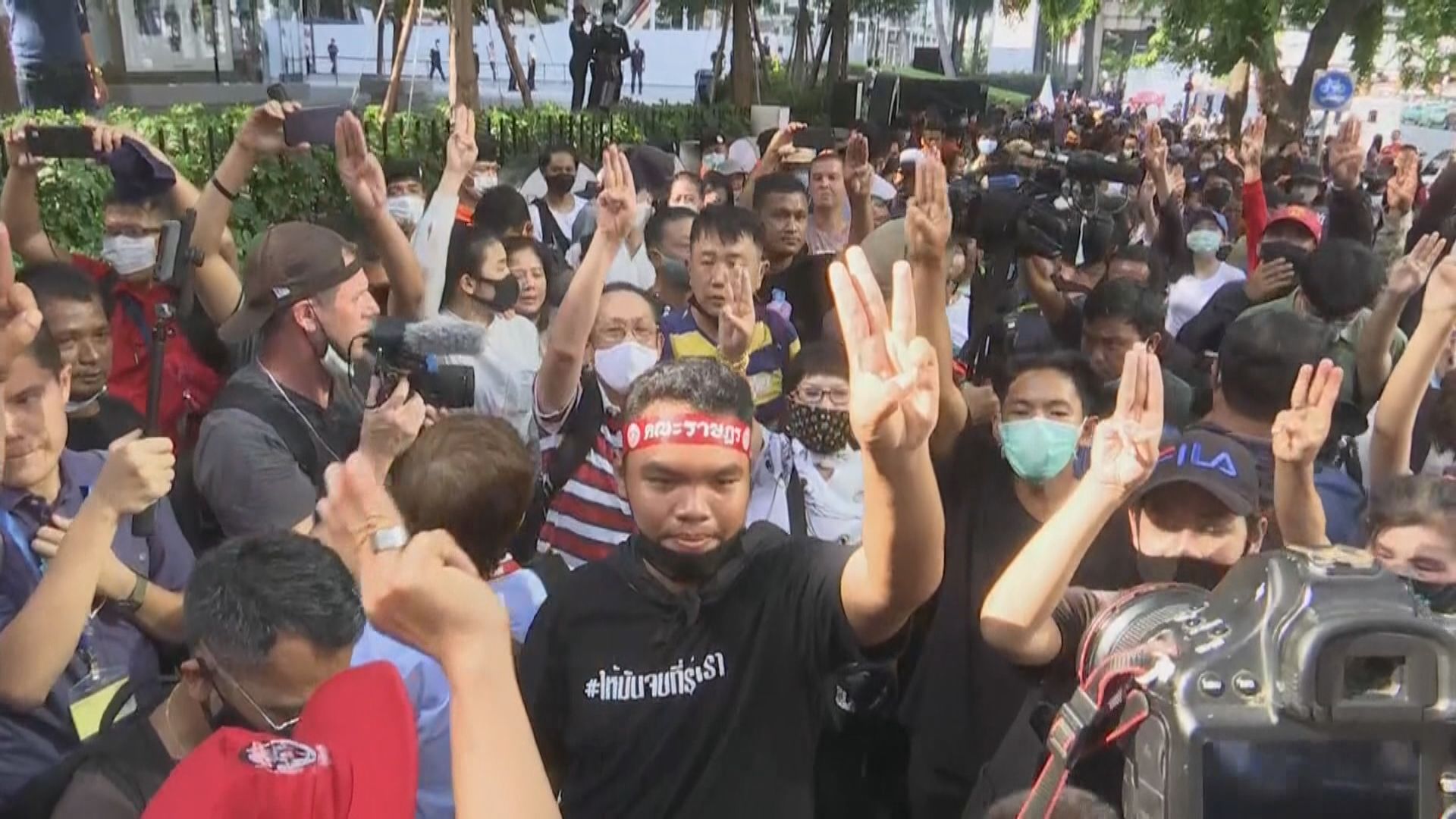 泰國反政府示威升級　曼谷實施緊急狀態