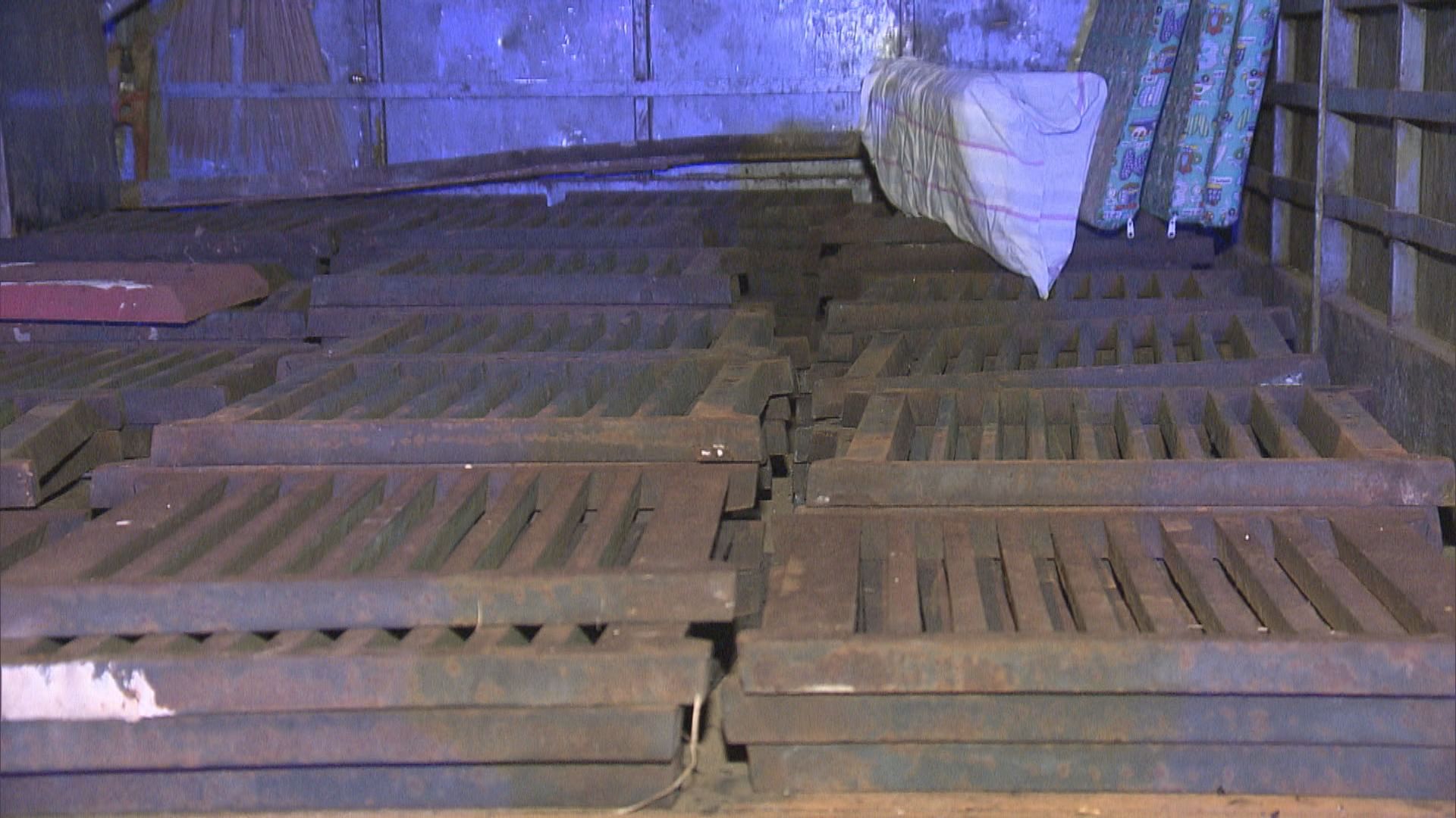 警欣澳截貨車檢渠蓋冰毒拘四南亞漢