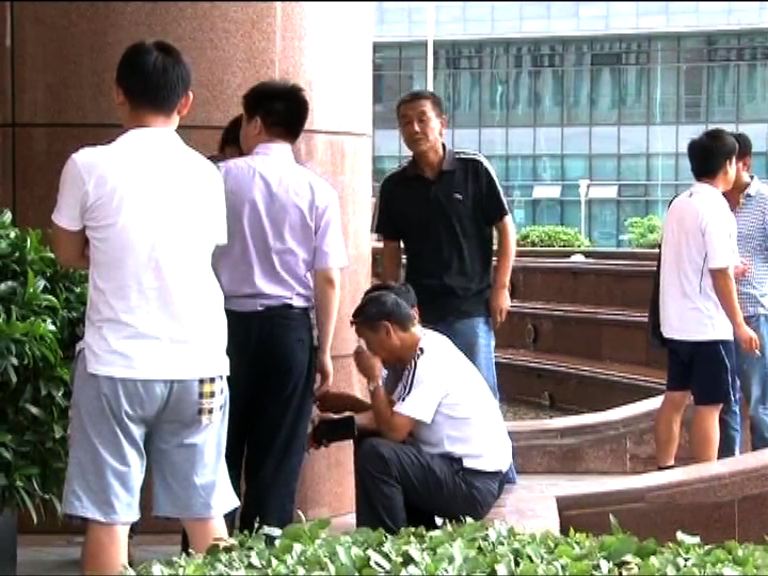 消防員家屬獲安排入住同一酒店