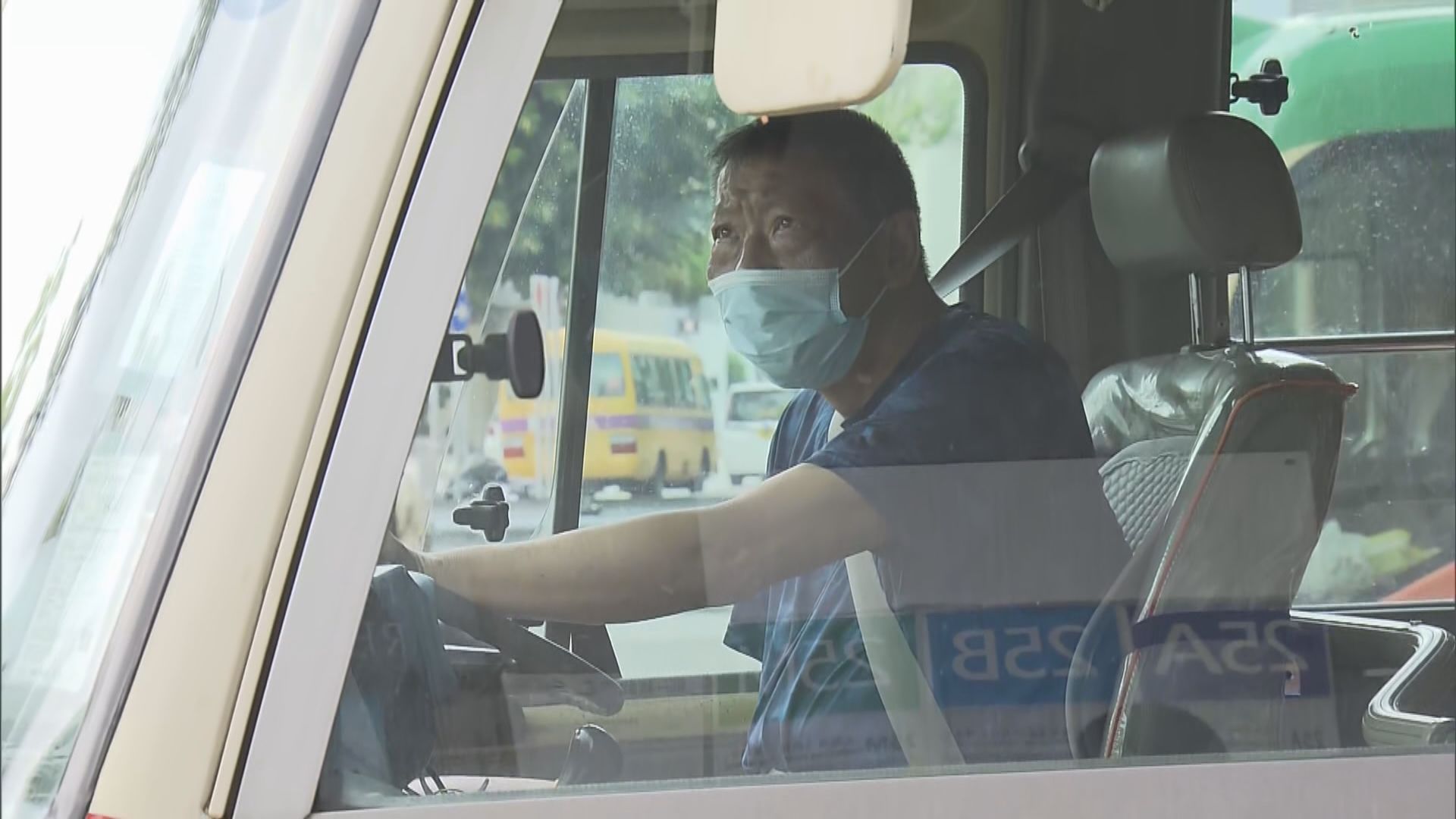 運輸及物流局收到約1600名外勞司機申請