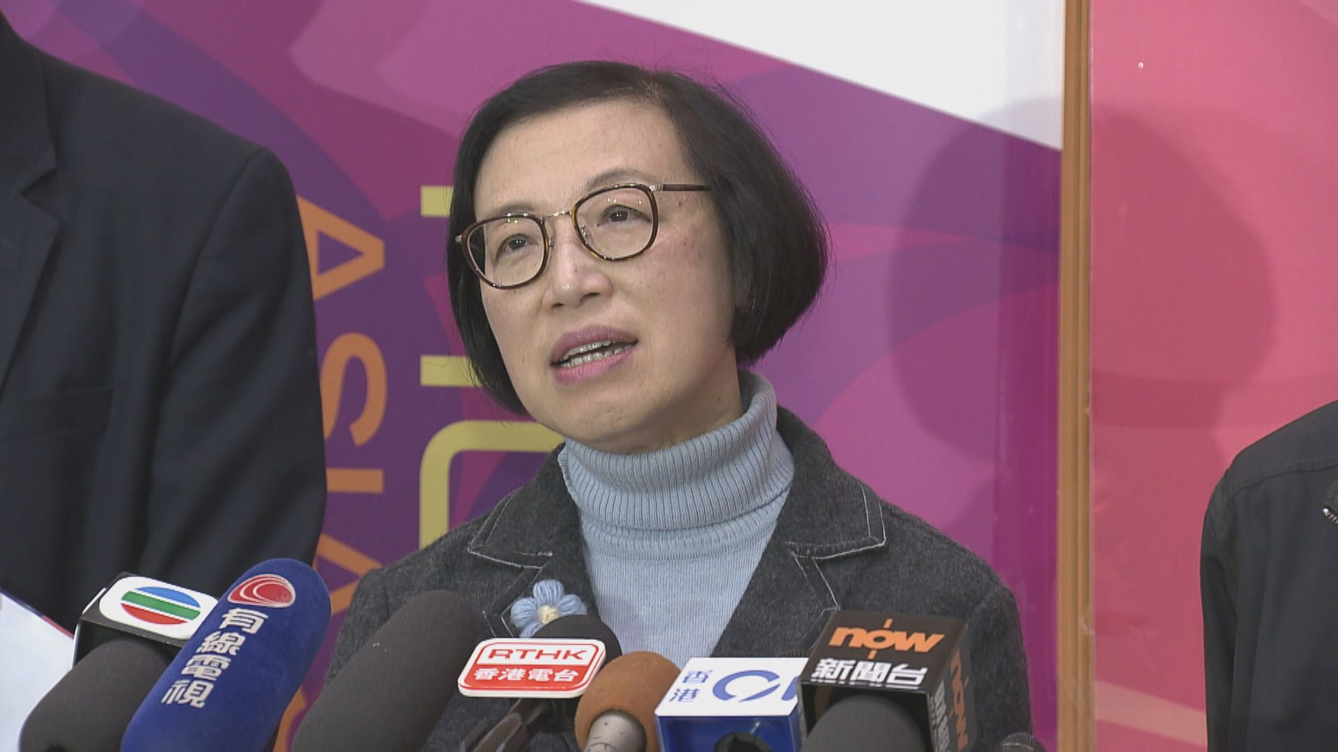 公立醫院通報三名曾到武漢感染個案　兩人已出院