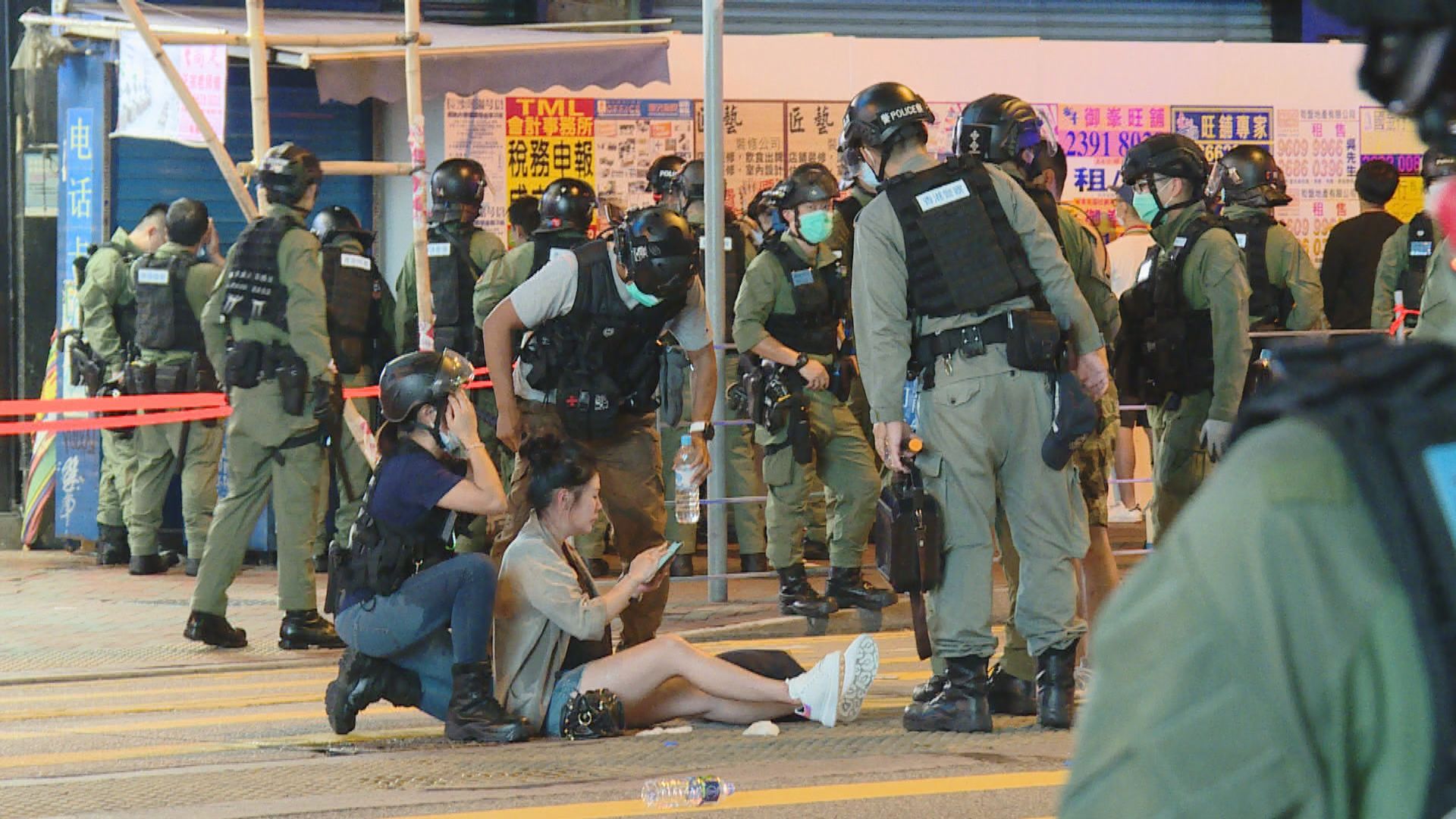 孕婦被防暴拉跌　警方：已交投訴警察課跟進