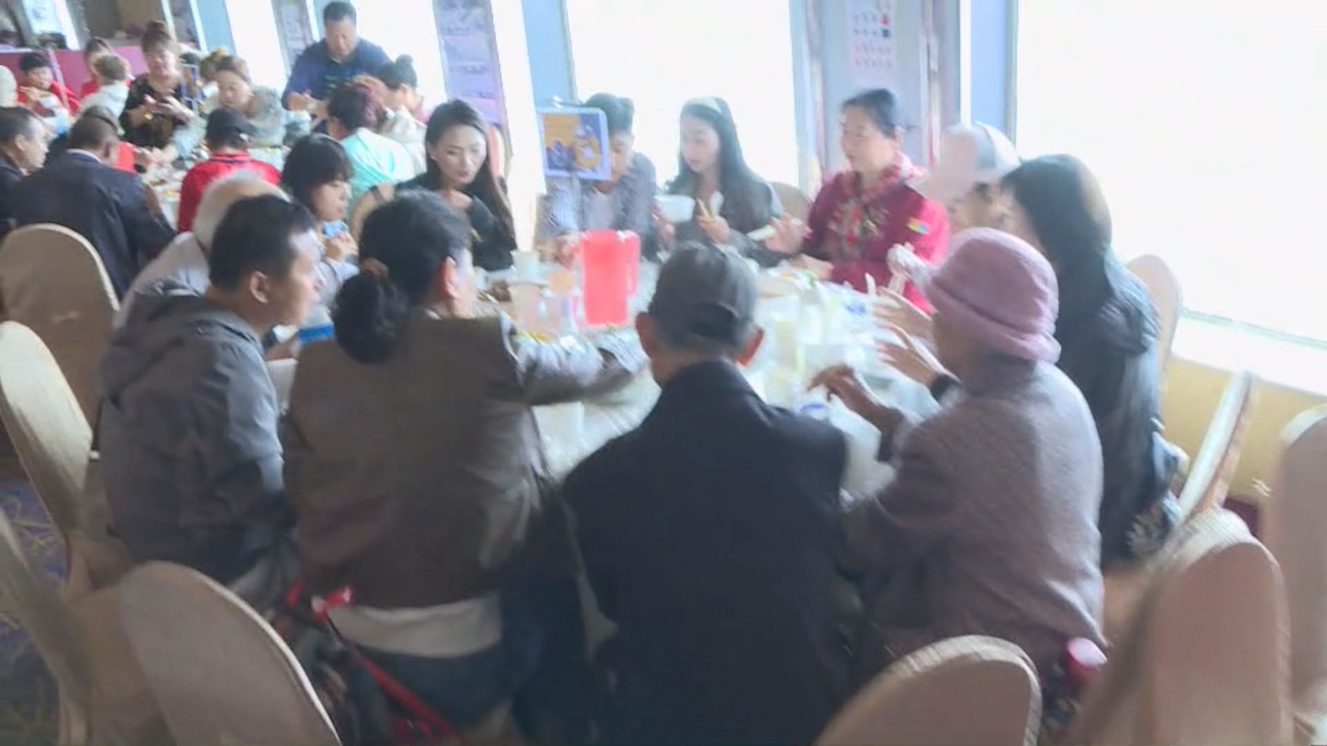 內地團分流到觀光船用膳　旅客指滿意安排