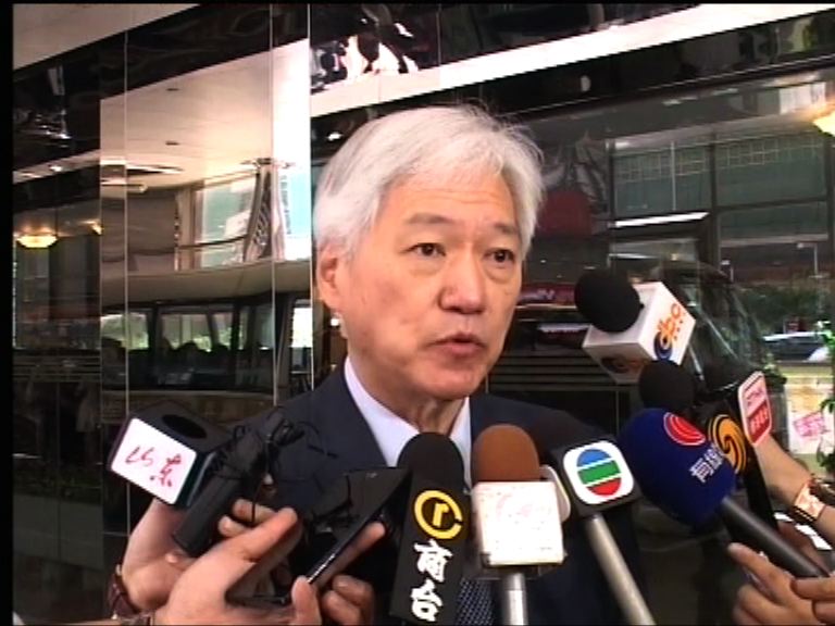 董耀中：港旅行社疑違規接收內地旅客