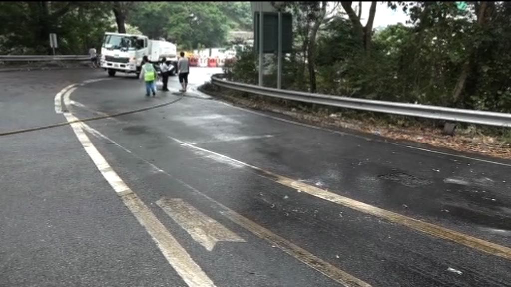 紅磡貨車壞車漏油交通受阻