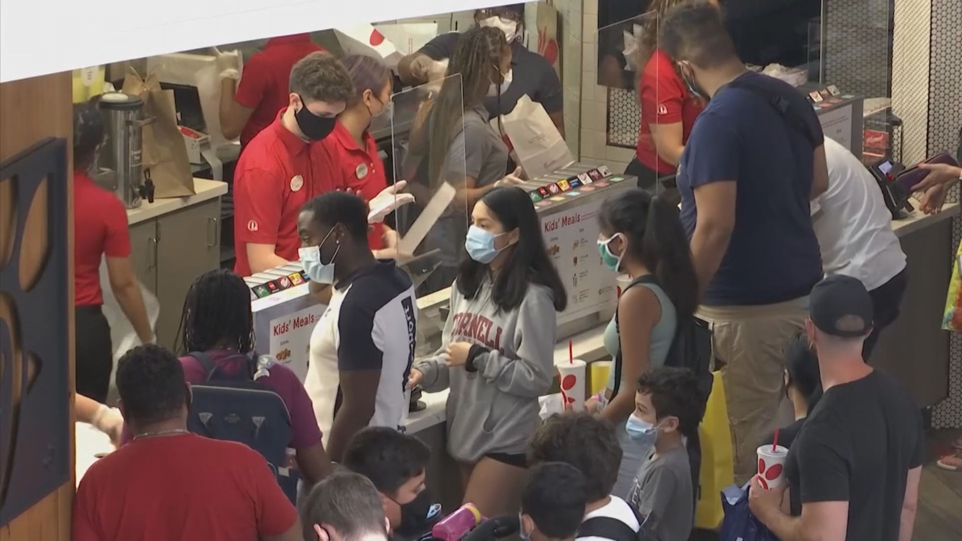 特朗普簽行政命令繞過國會「派糖」　被指掠奪國會權力