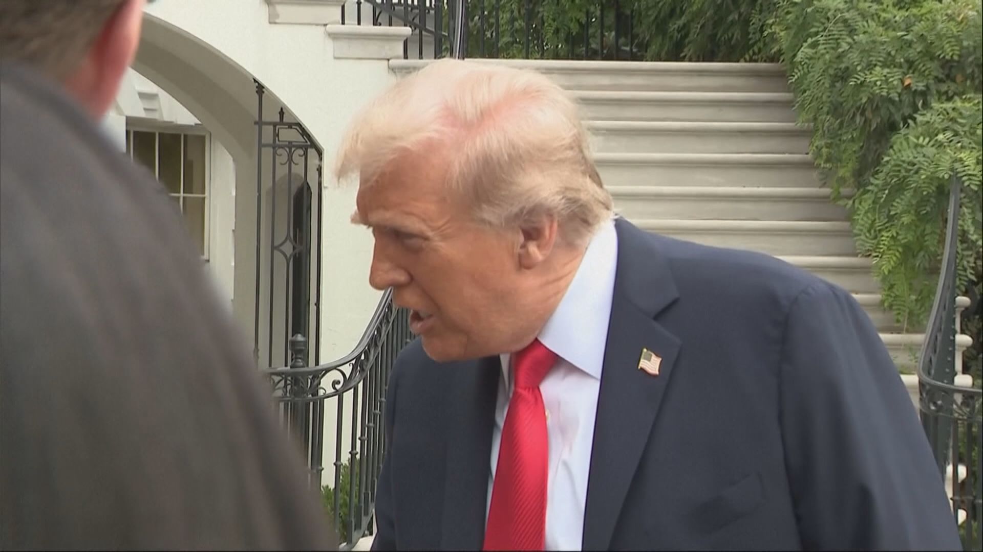 特朗普稱派國民警衛隊到芝加哥是清理城市而不是開戰