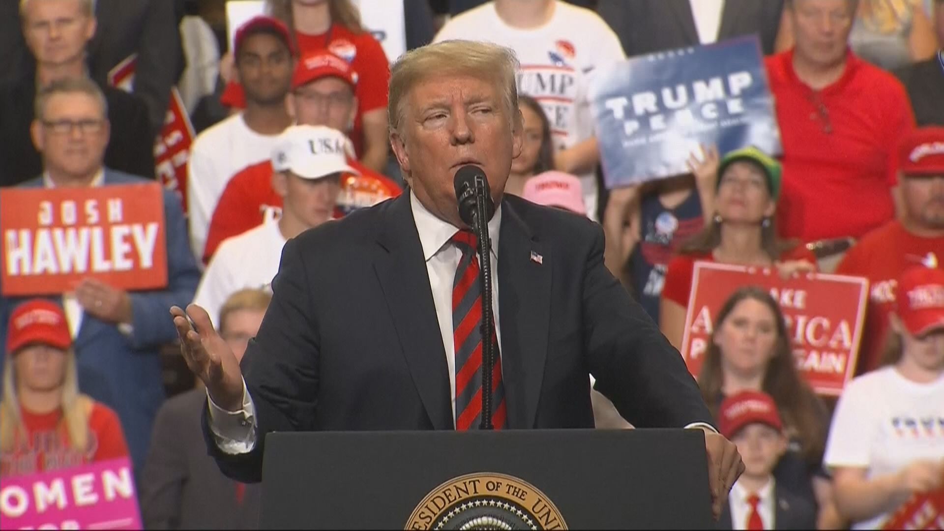 特朗普稱仍有籌碼應對中美貿易戰