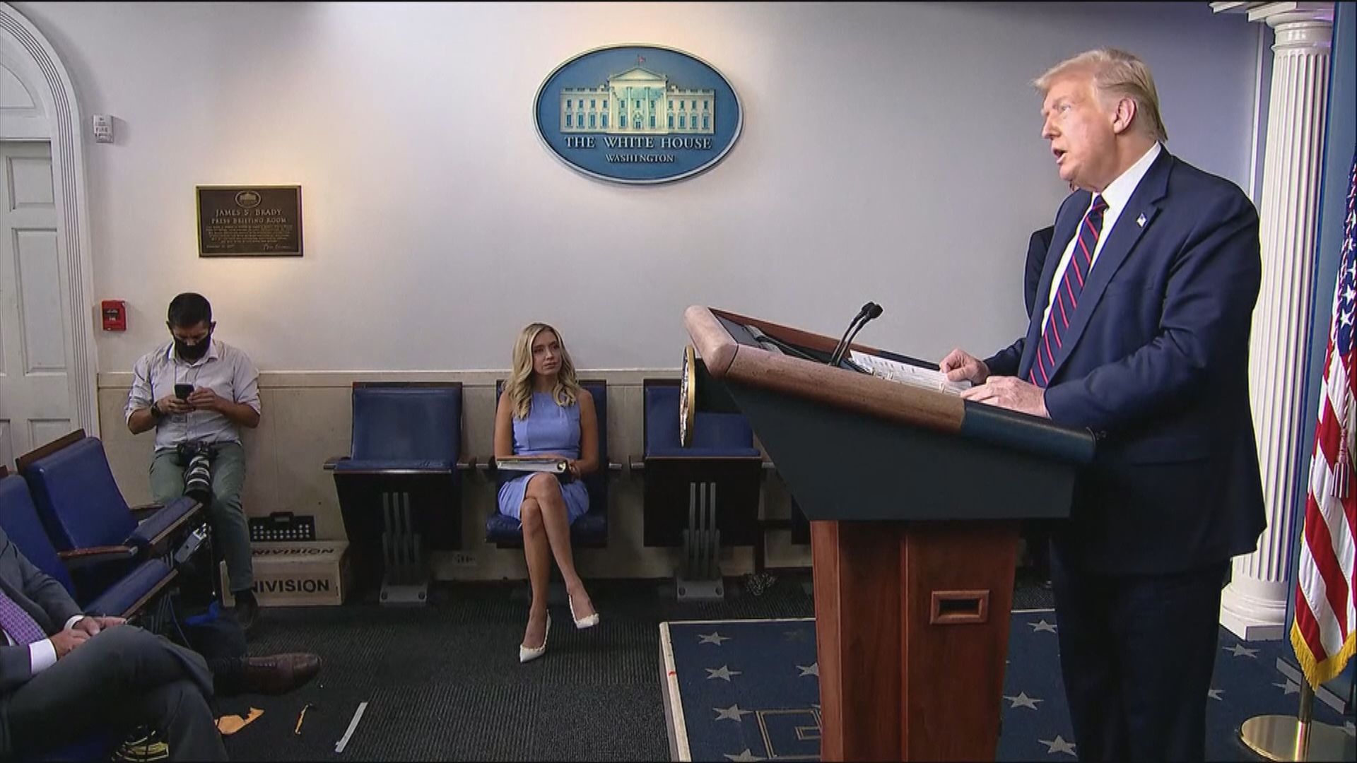 特朗普改口稱不想選舉改期　只是憂慮郵寄選票的公平性