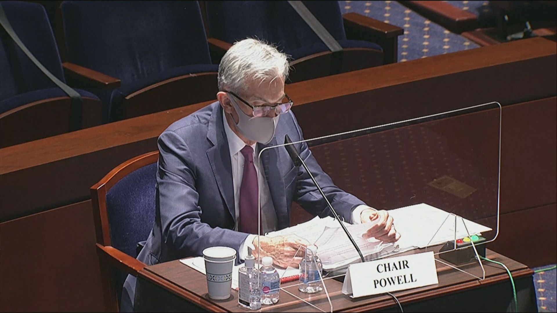 特朗普：對聯儲局主席鮑威爾表現越來越滿意