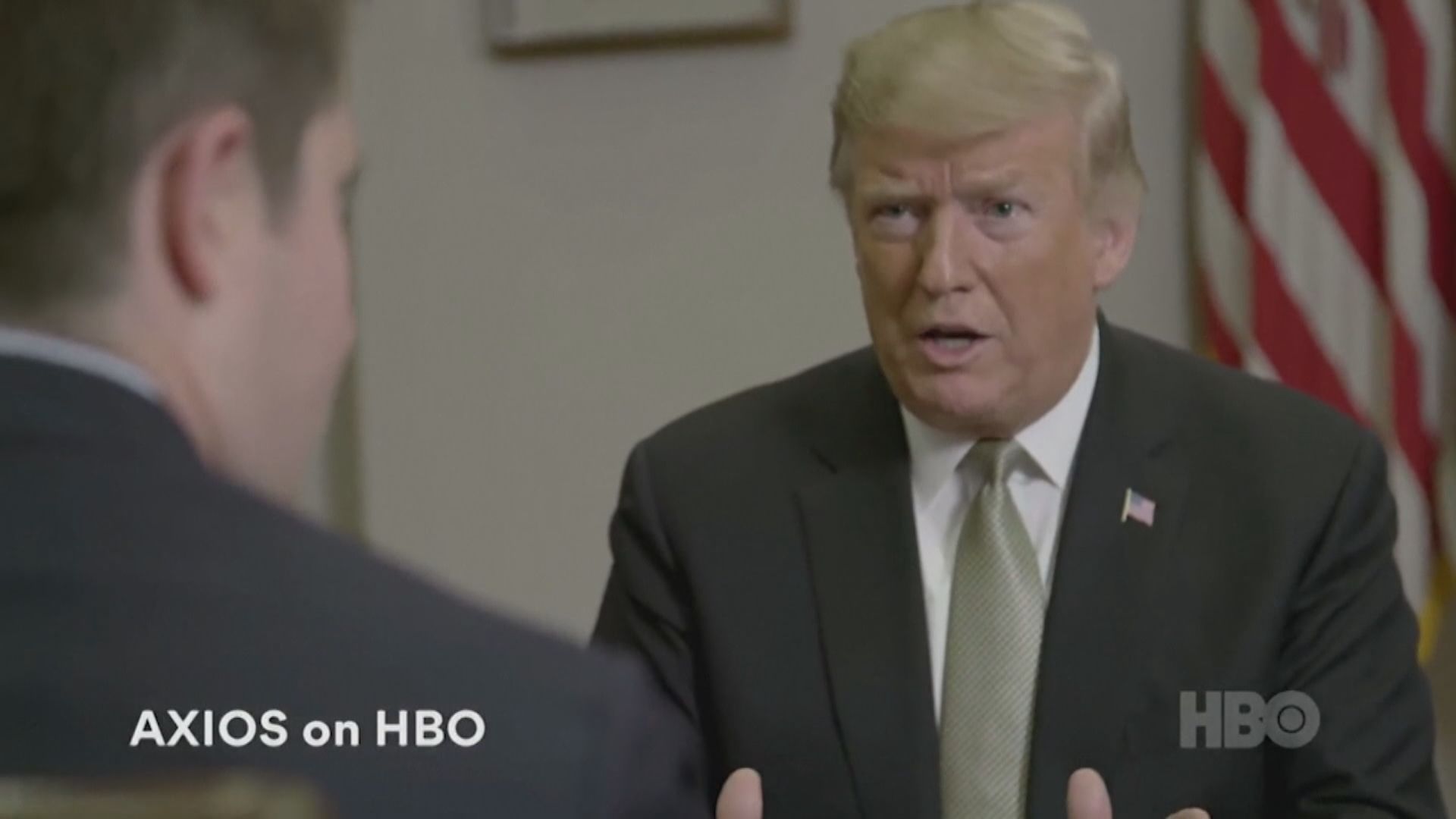 特朗普擬禁雙非兒童自動成公民