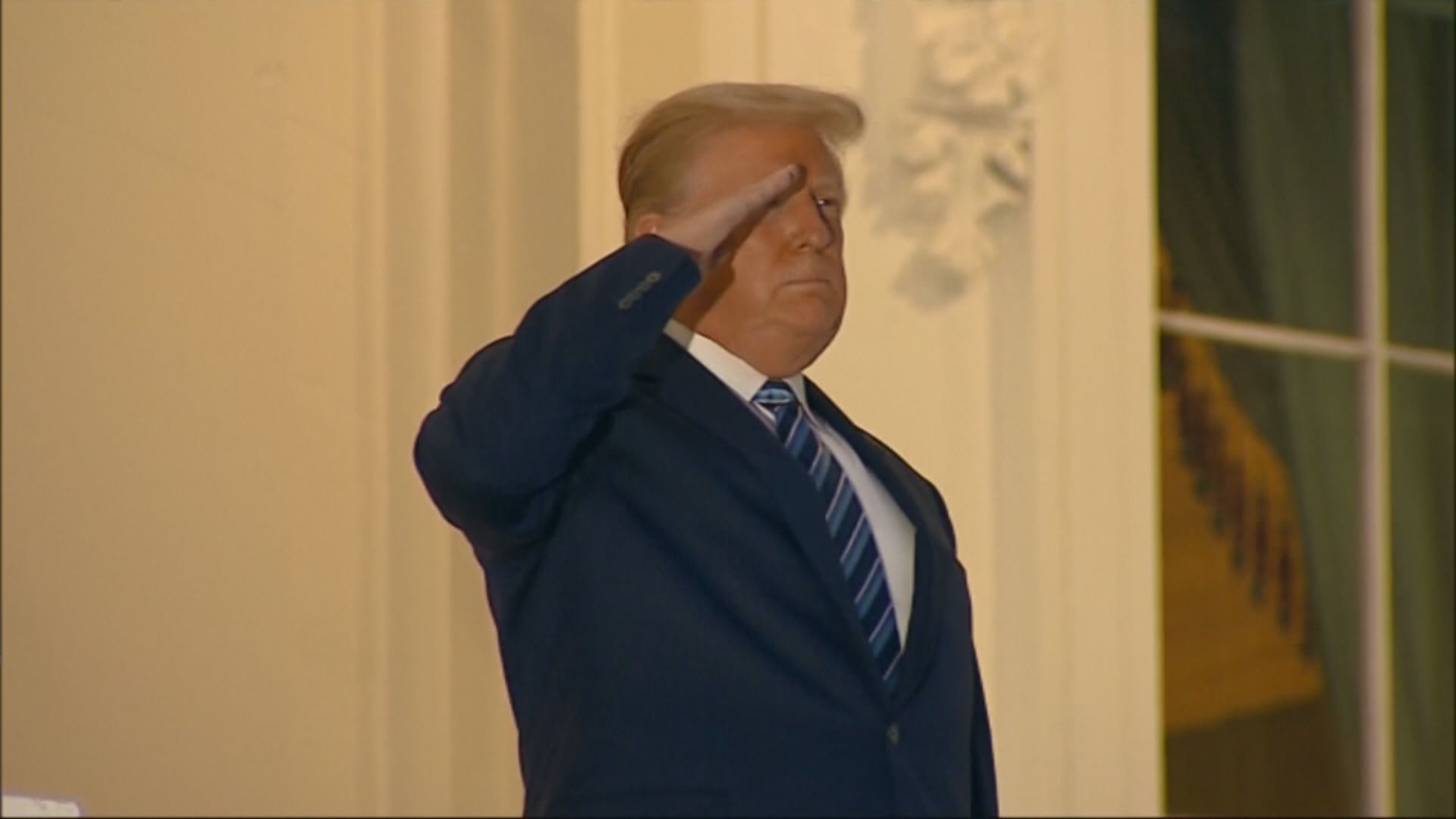 特朗普指自己或已對新冠病毒免疫　白宮醫生指其仍未完全脫離危險