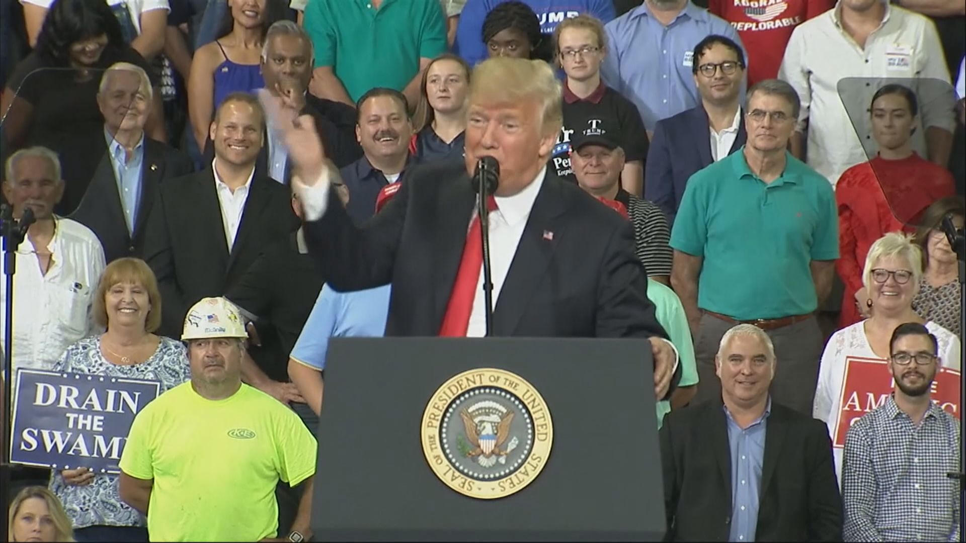 有報道指中俄竊聽特朗普私人電話