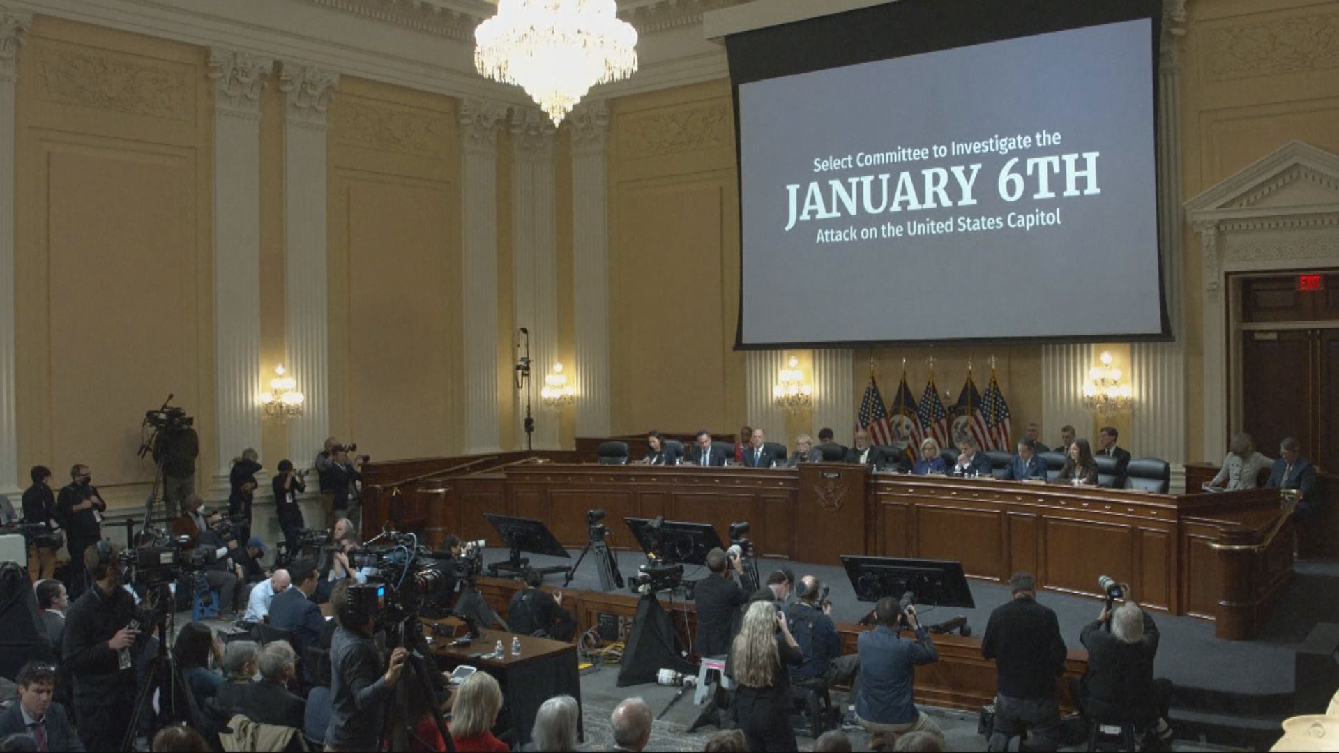 美國國會騷亂調查委員會促起訴特朗普四罪　特朗普批一罪兩審