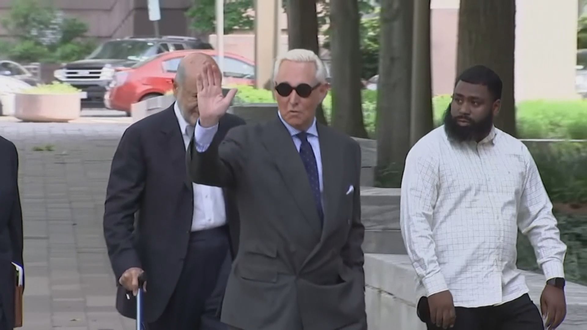 特朗普減免親信斯通刑期被批濫權