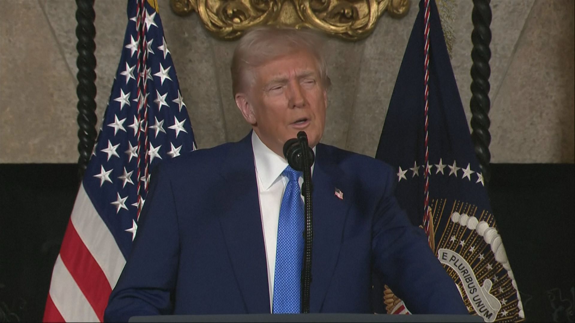 特朗普擬徵收25%汽車關稅　4月2日公布更多信息