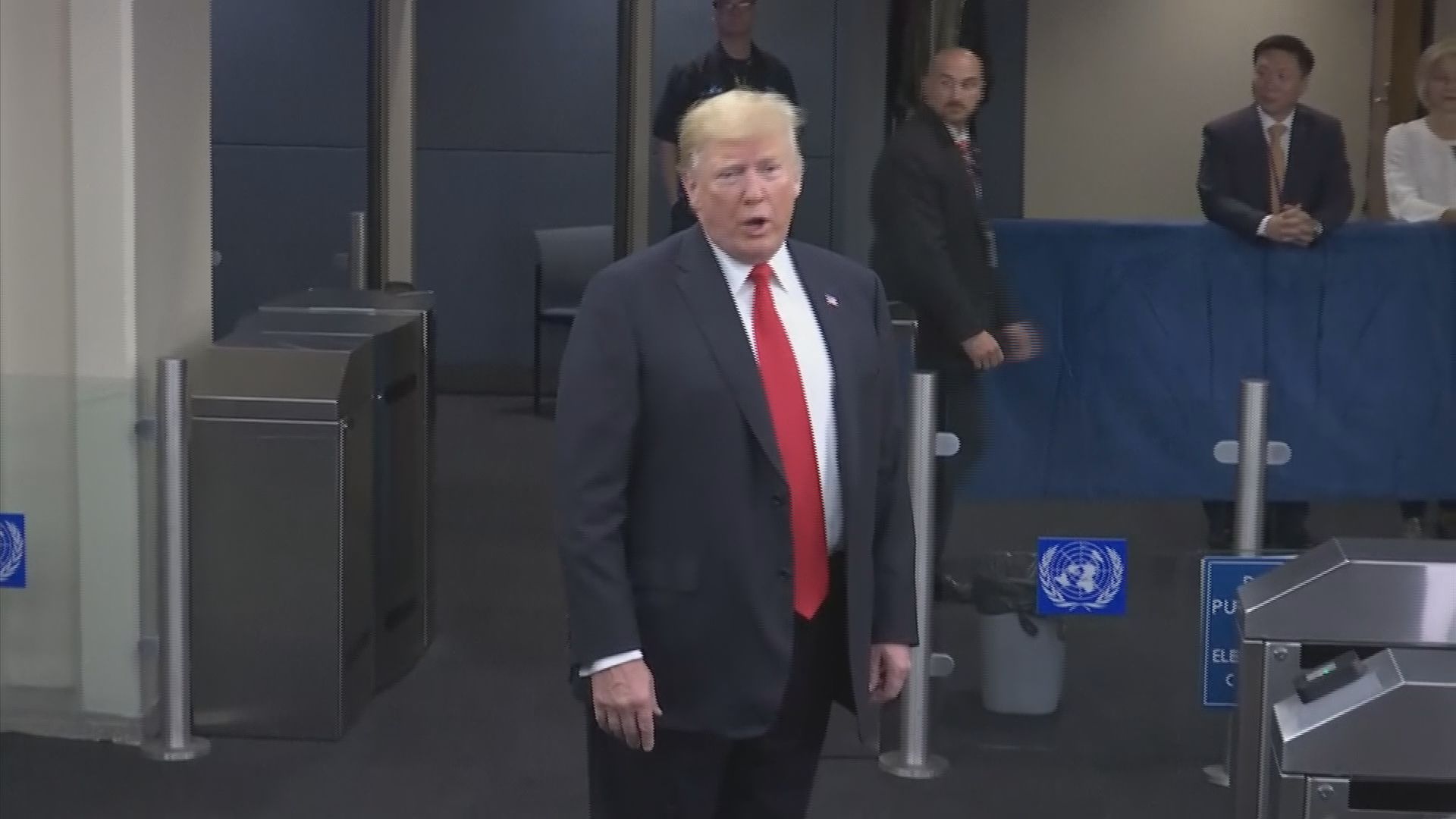 特朗普稱很快跟金正恩再會晤