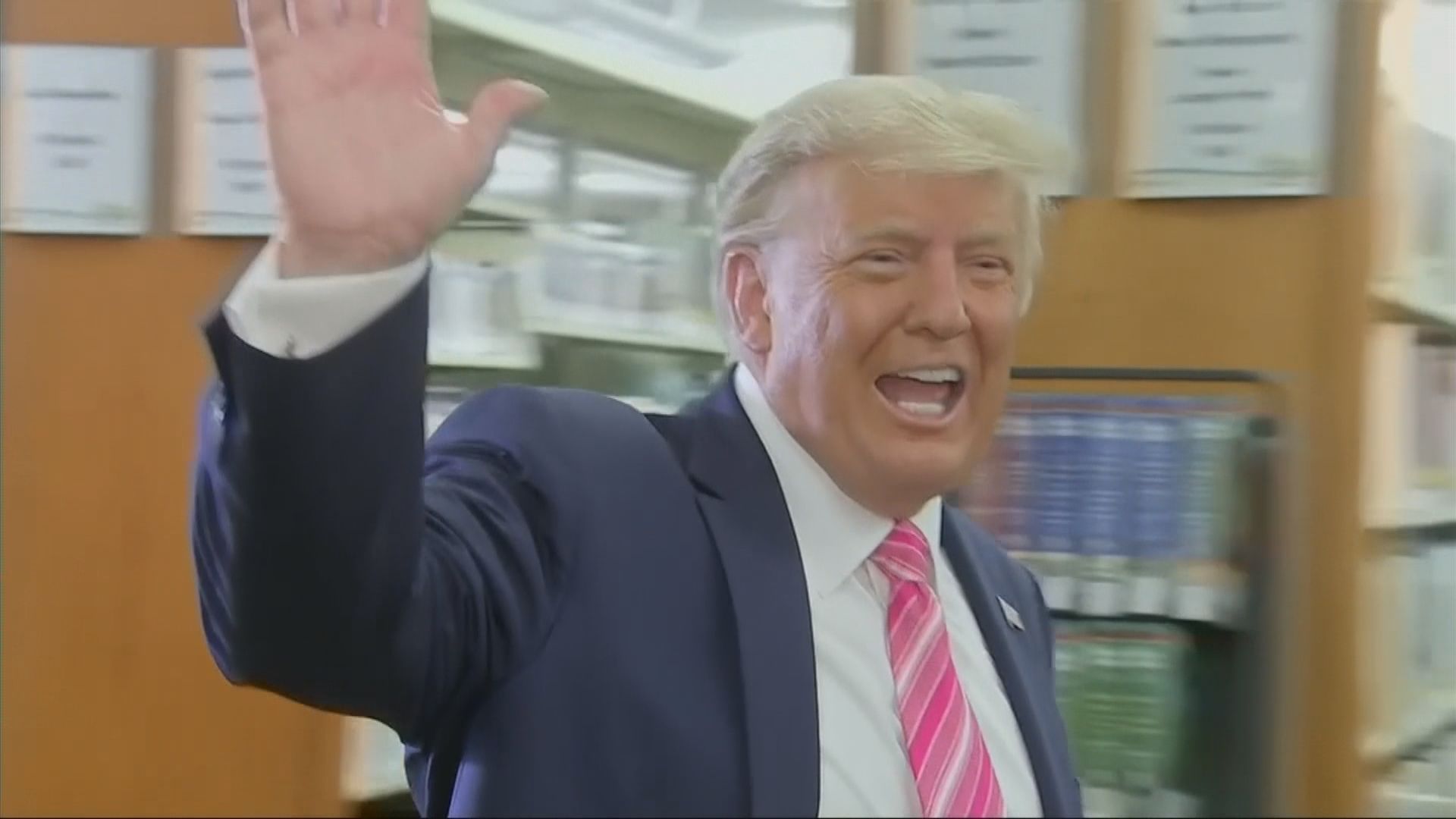 特朗普在佛羅里達州提前投票　指投票過程順利