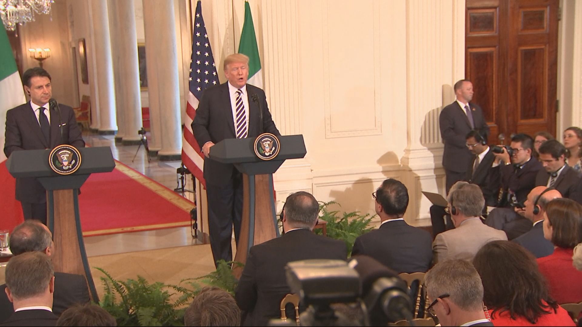 特朗普威脅美國可能退出世貿組織