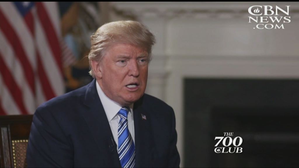 特朗普認為普京更傾向希拉里任總統