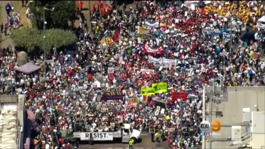 美國多個城市有反特朗普示威