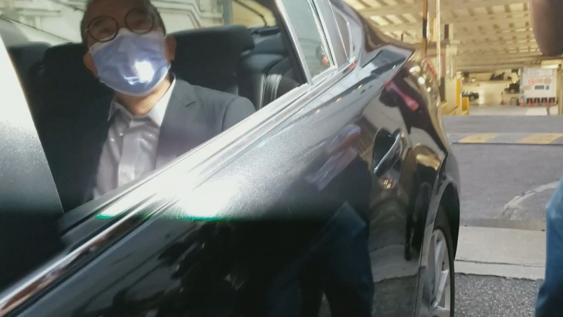 消息指加入問責班子　曾國衞無回應傳媒提問