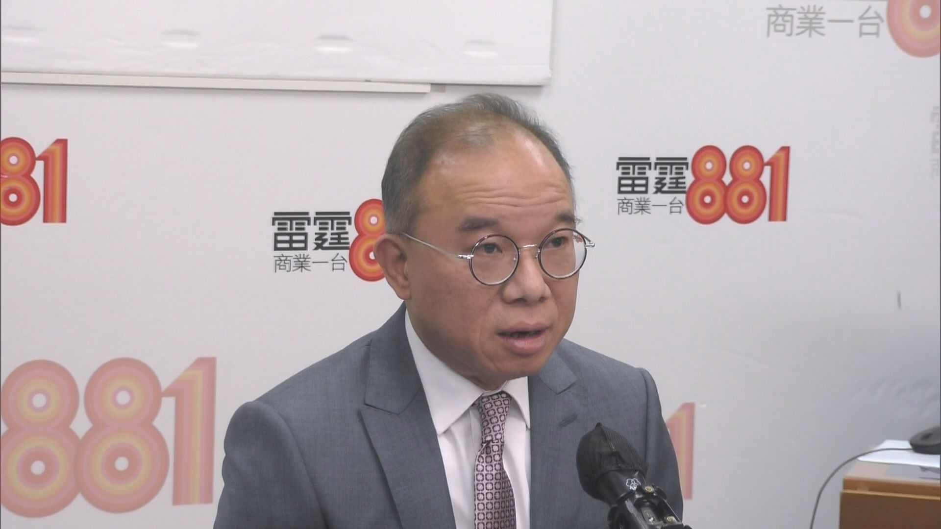 曾國衞︰西方國家遏制中國已接近瘋狂地步