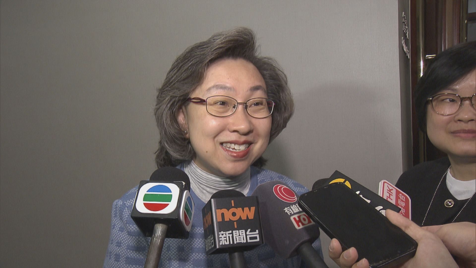 政制局常秘空缺　楊何蓓茵指已有合適人選