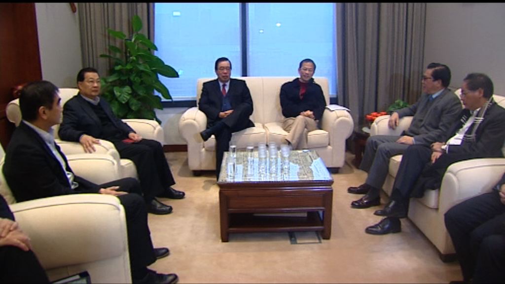 建制派同意加會審議版權草案