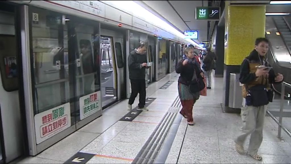 尖沙咀站重開　列車恢復正常