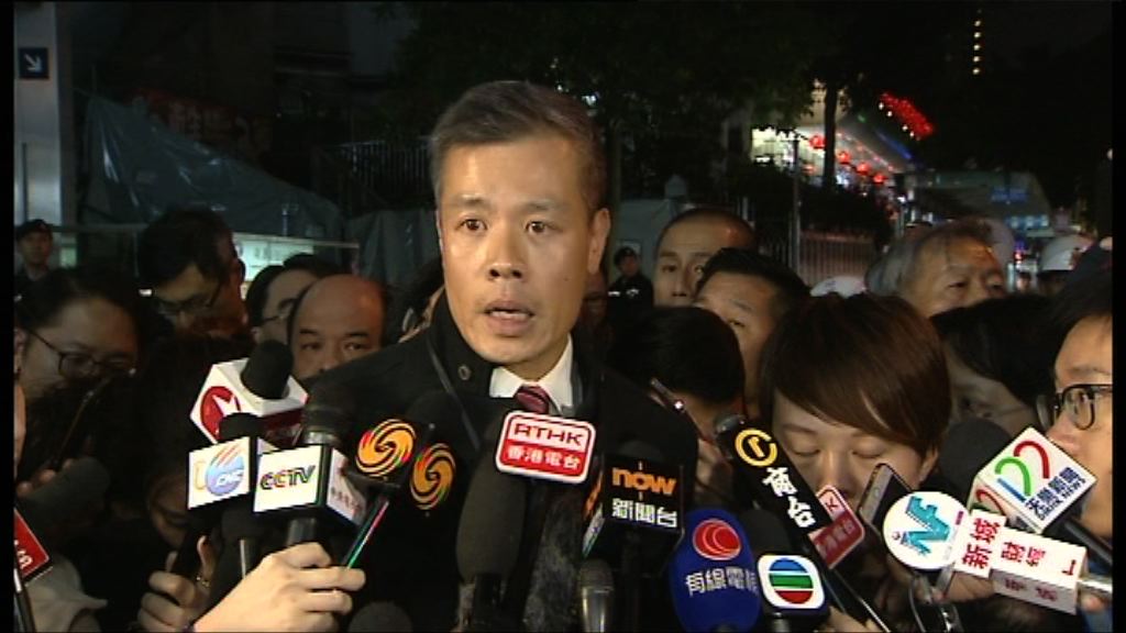 警方：被捕男子承認縱火自焚