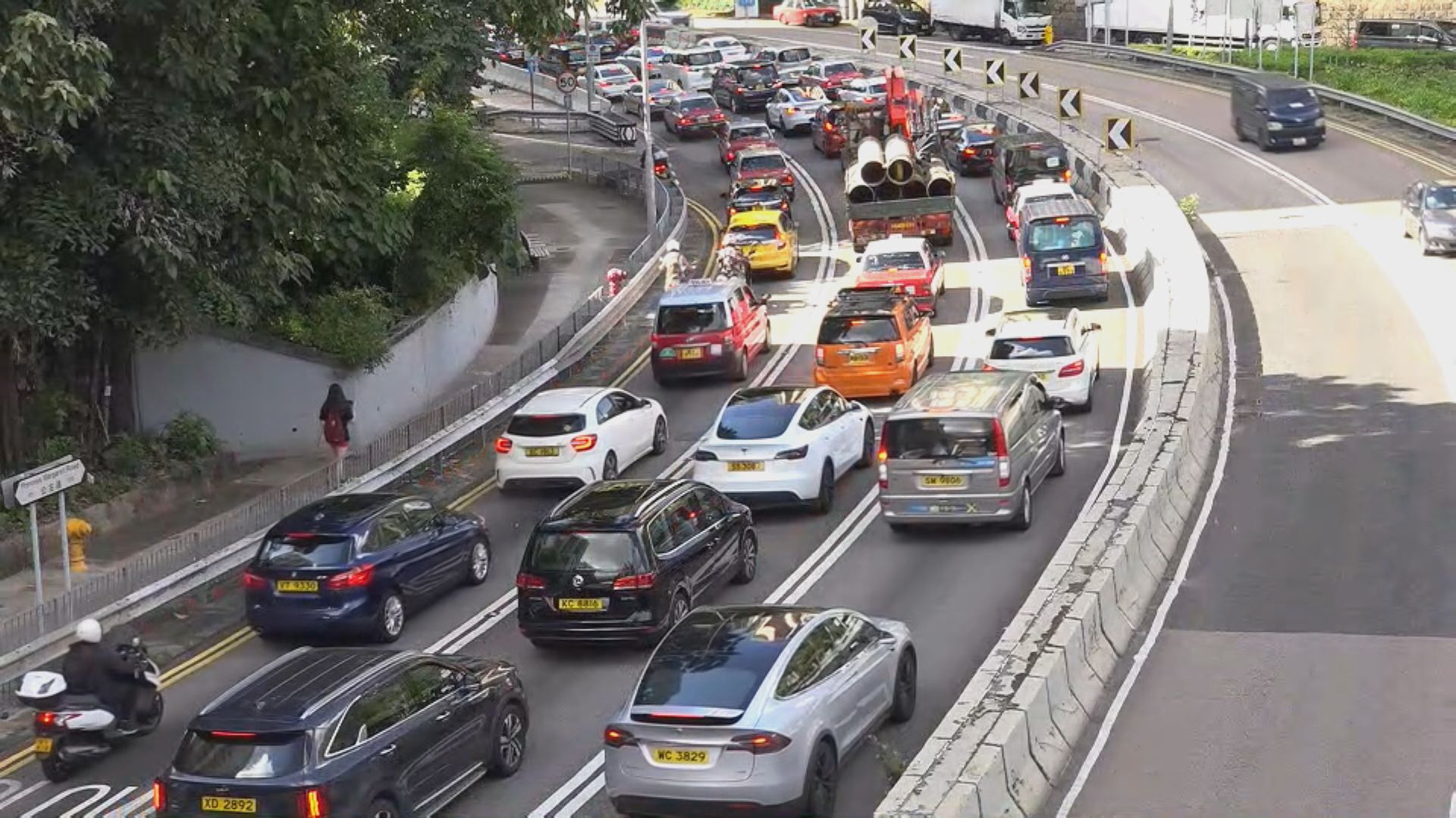 紅隧易通行首個工作日 上午10時公主道龍尾到培正道天橋