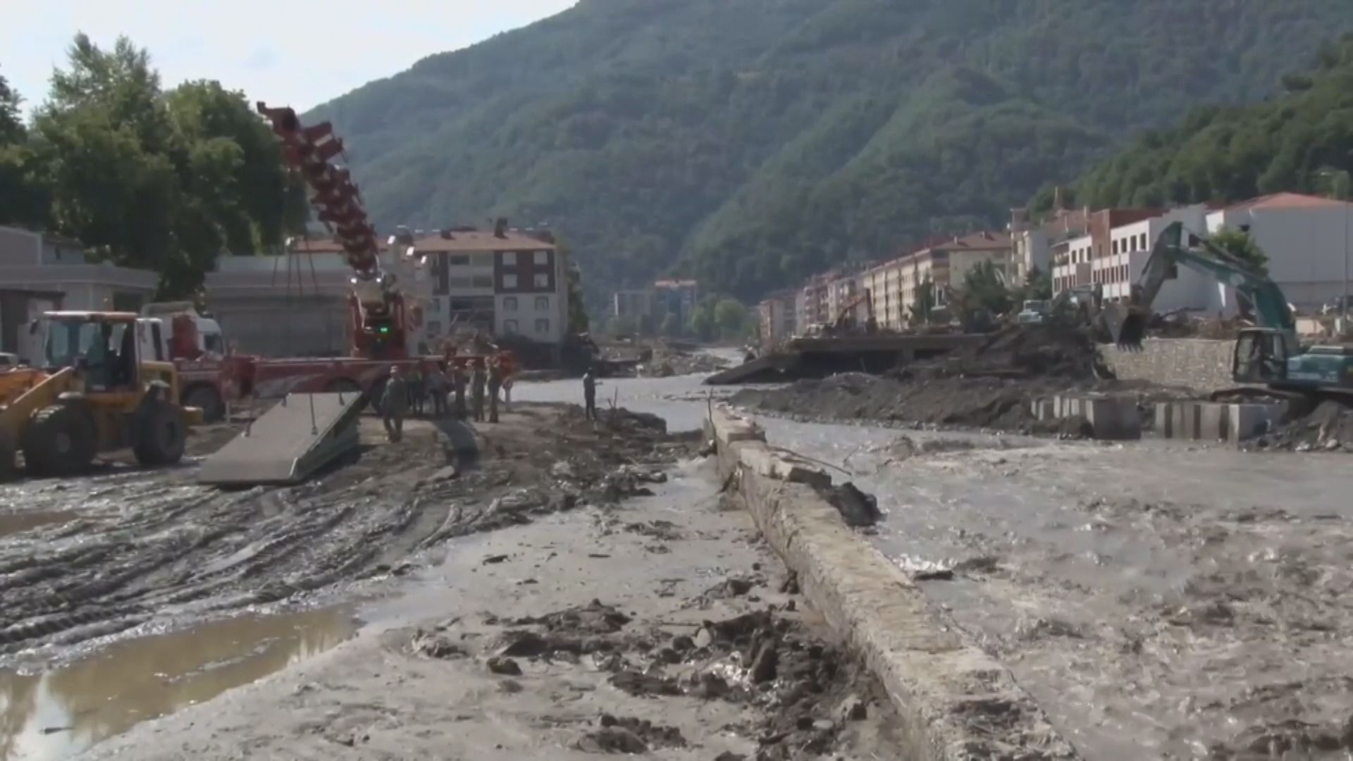土耳其北部暴雨成災　最少62人死亡