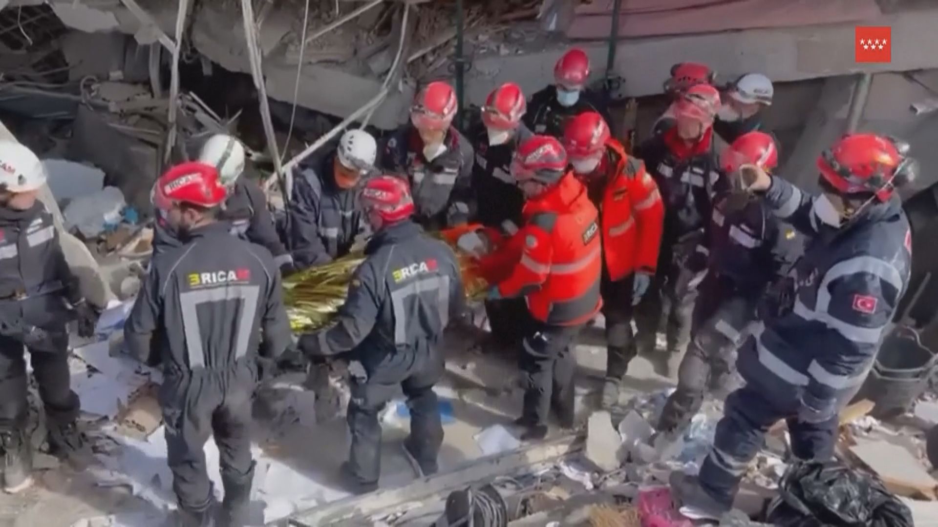 土耳其大地震　土耳其和敘利亞的死亡人數增至逾1萬5千人