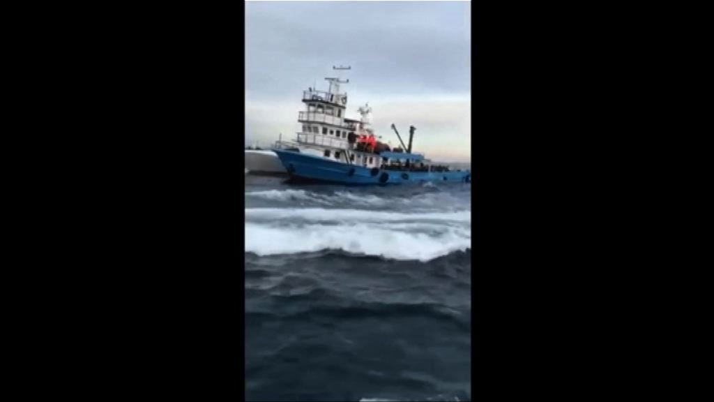 土耳其海上攔截300多名偷渡客