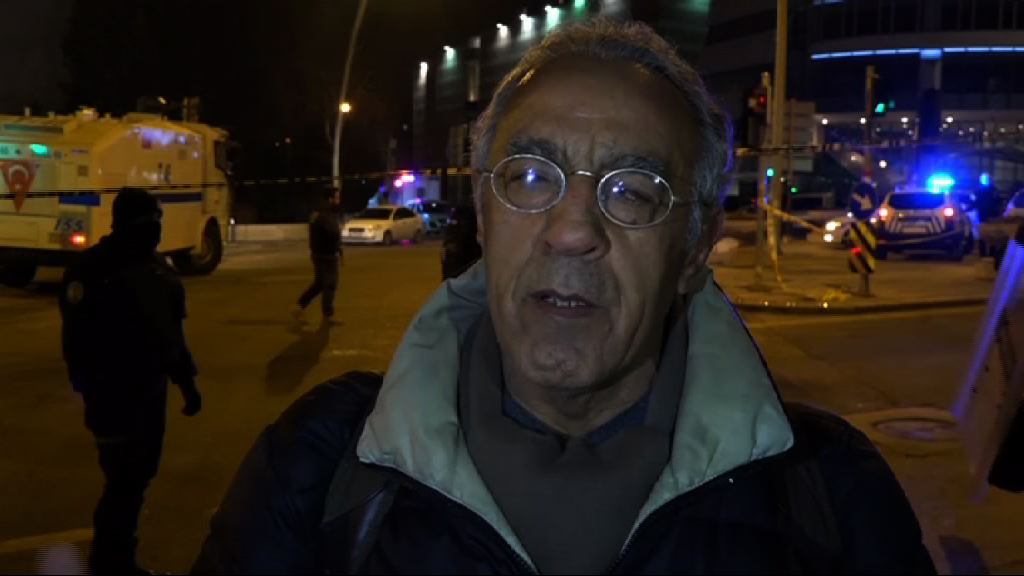 槍擊現場新聞圖片儼如劇照