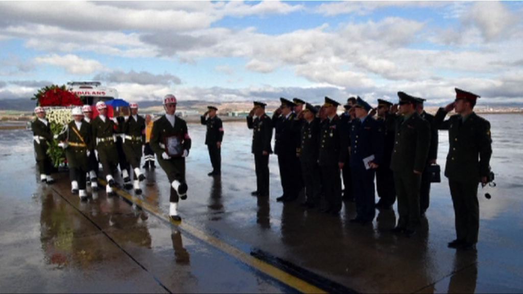 俄軍機師遺體移送返俄羅斯