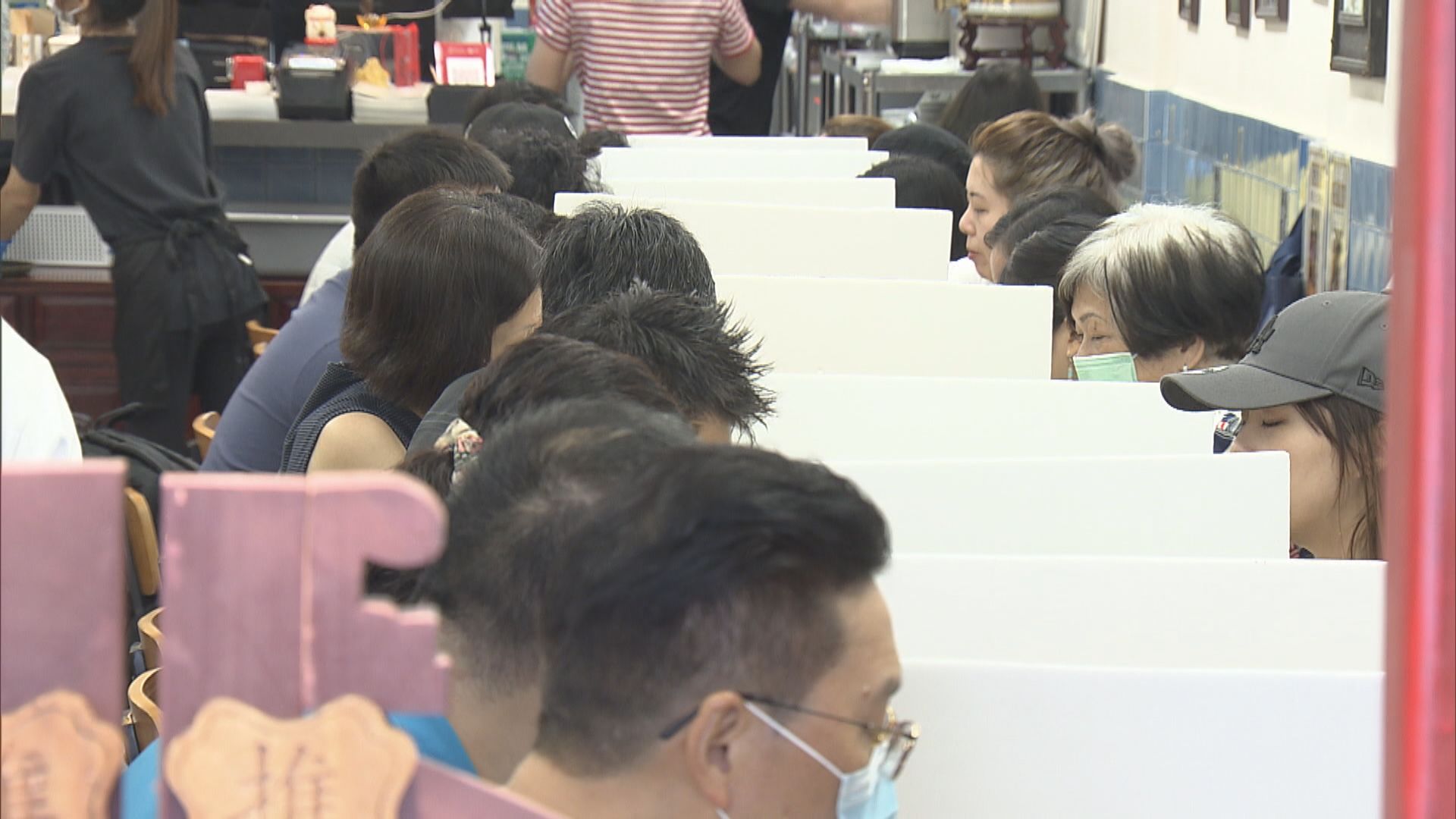 陳肇始：多項指標決定年初四能否放寬社交距離措施