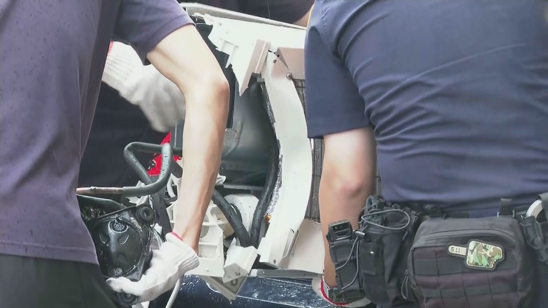 新北冷氣機墮地女子被擊中死亡