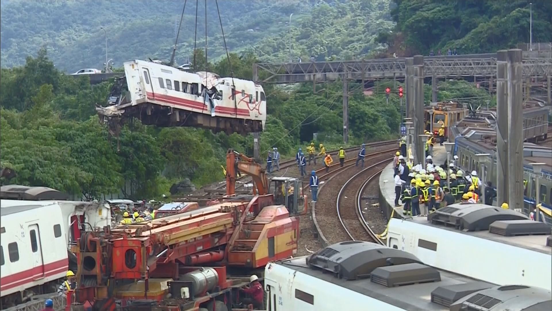 台鐵就出軌事故道歉　向死傷者發放慰問金