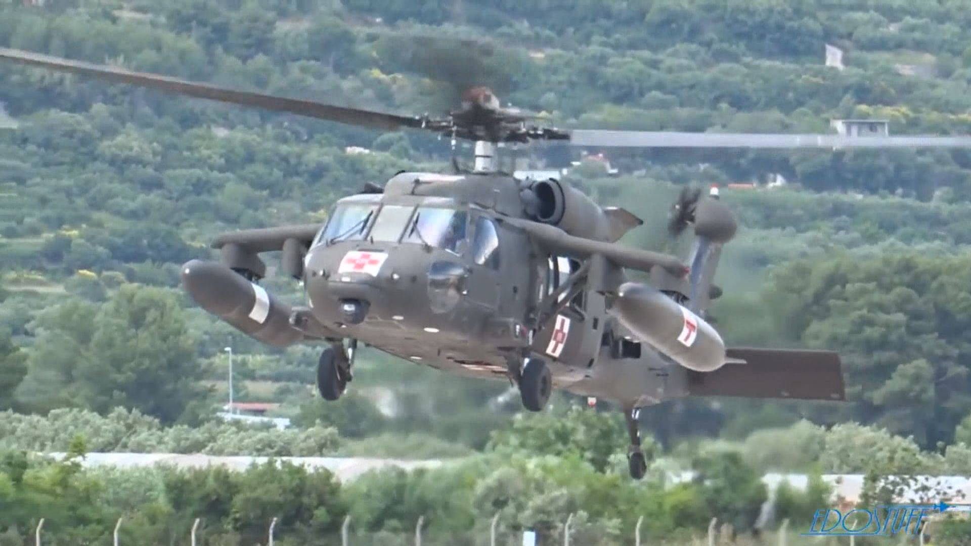 黑鷹服役逾40年用途廣泛