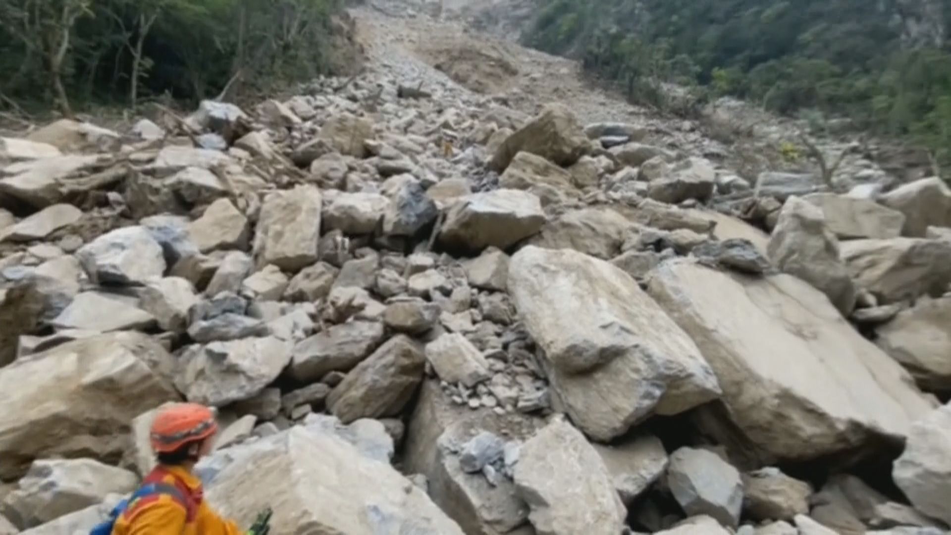 花蓮地震餘震不斷 太魯閣公園無限期關閉