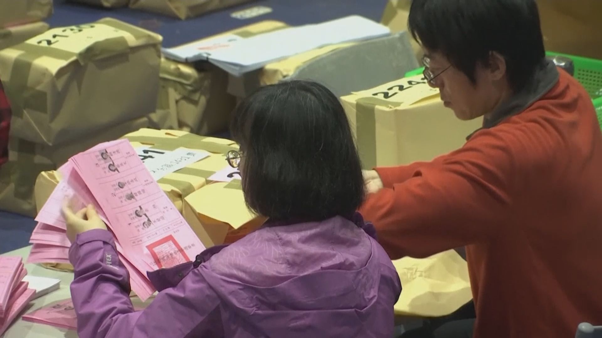 中選會估計周六晚10時揭曉選舉結果