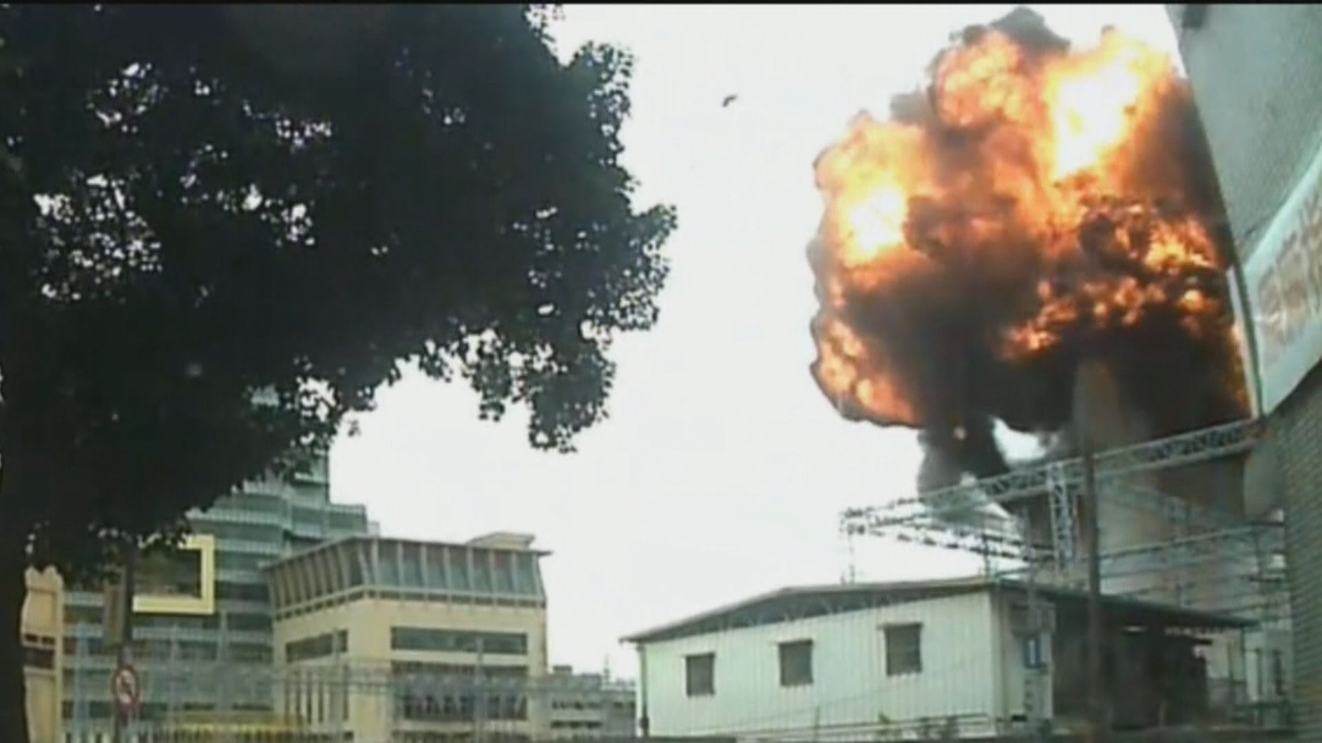 變電所故障起火　台北新北逾30萬戶一度停電