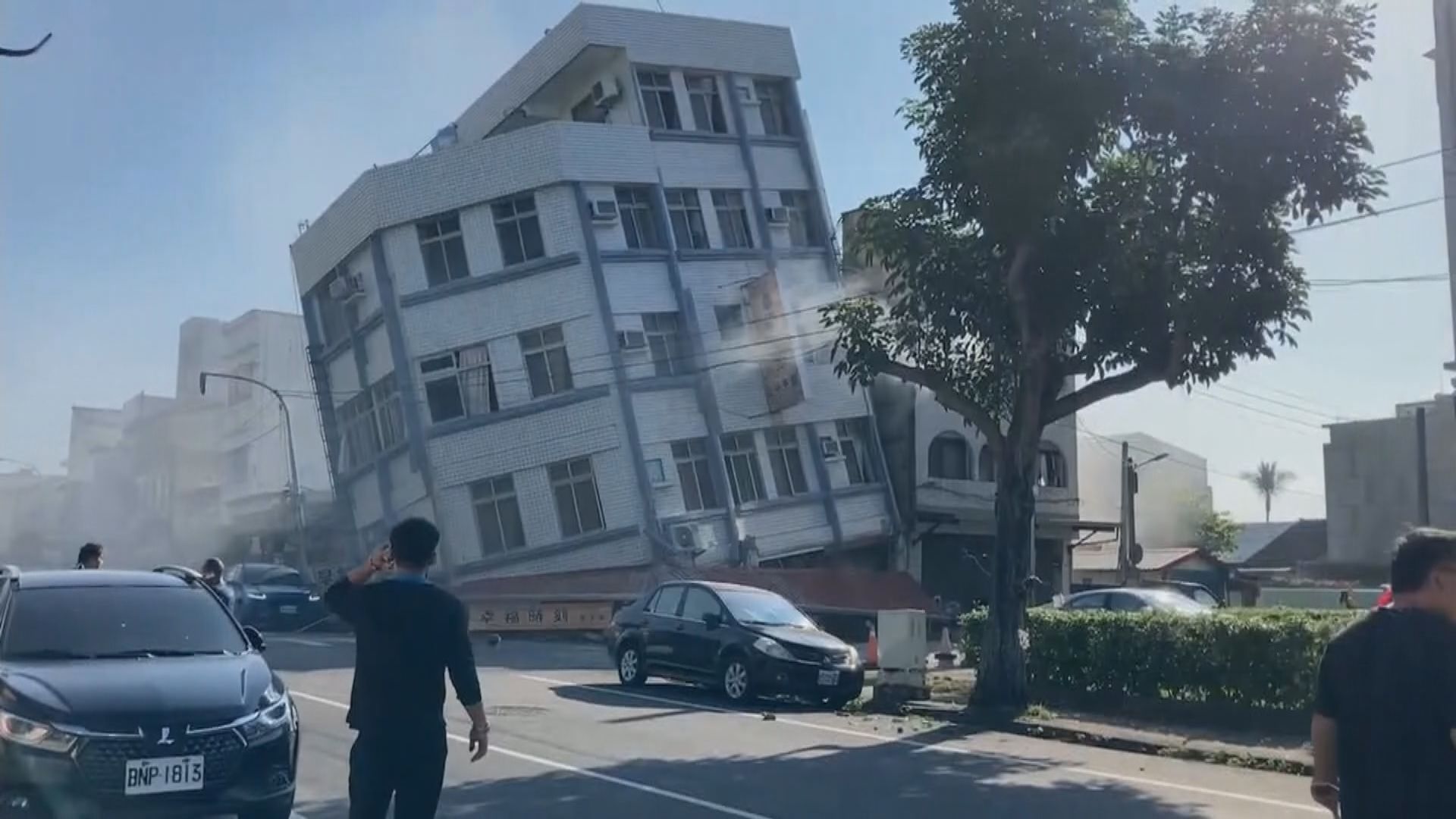 台灣花蓮對出海域7.2級強烈地震 專家指威力相當於32顆原子彈