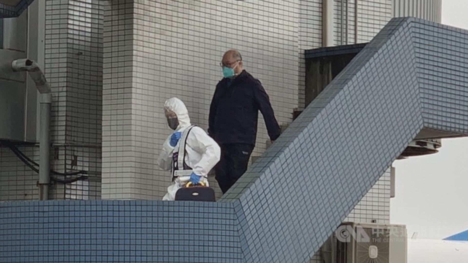 民進黨前黨工李明哲在內地刑滿出獄返抵台灣