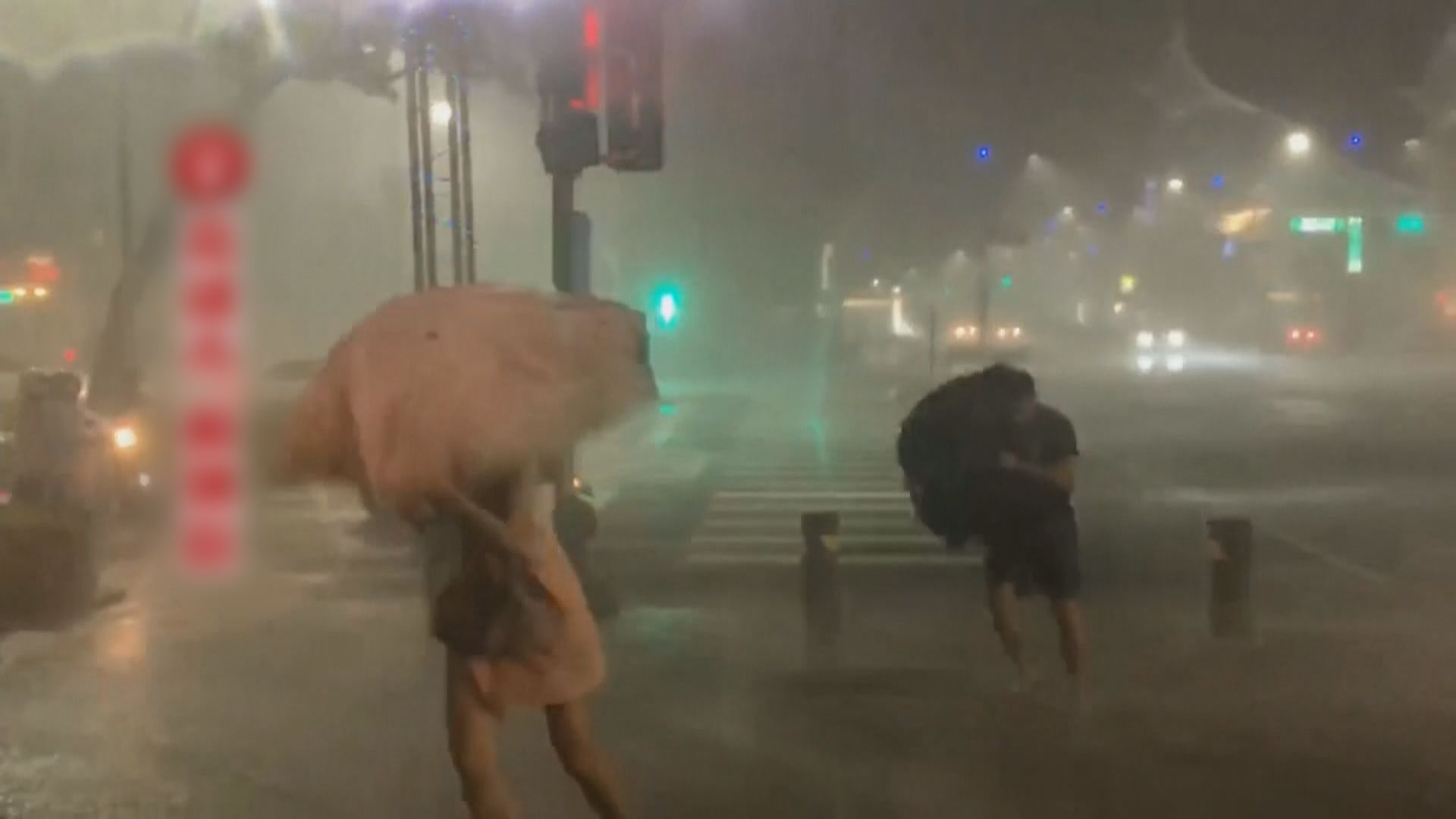 海葵橫過台灣南部 致最少44人傷