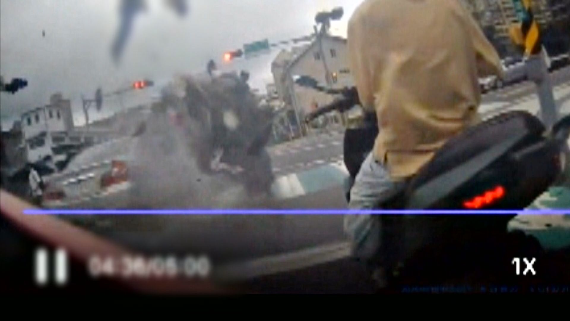 台灣新北嚴重車禍　三死十多人傷