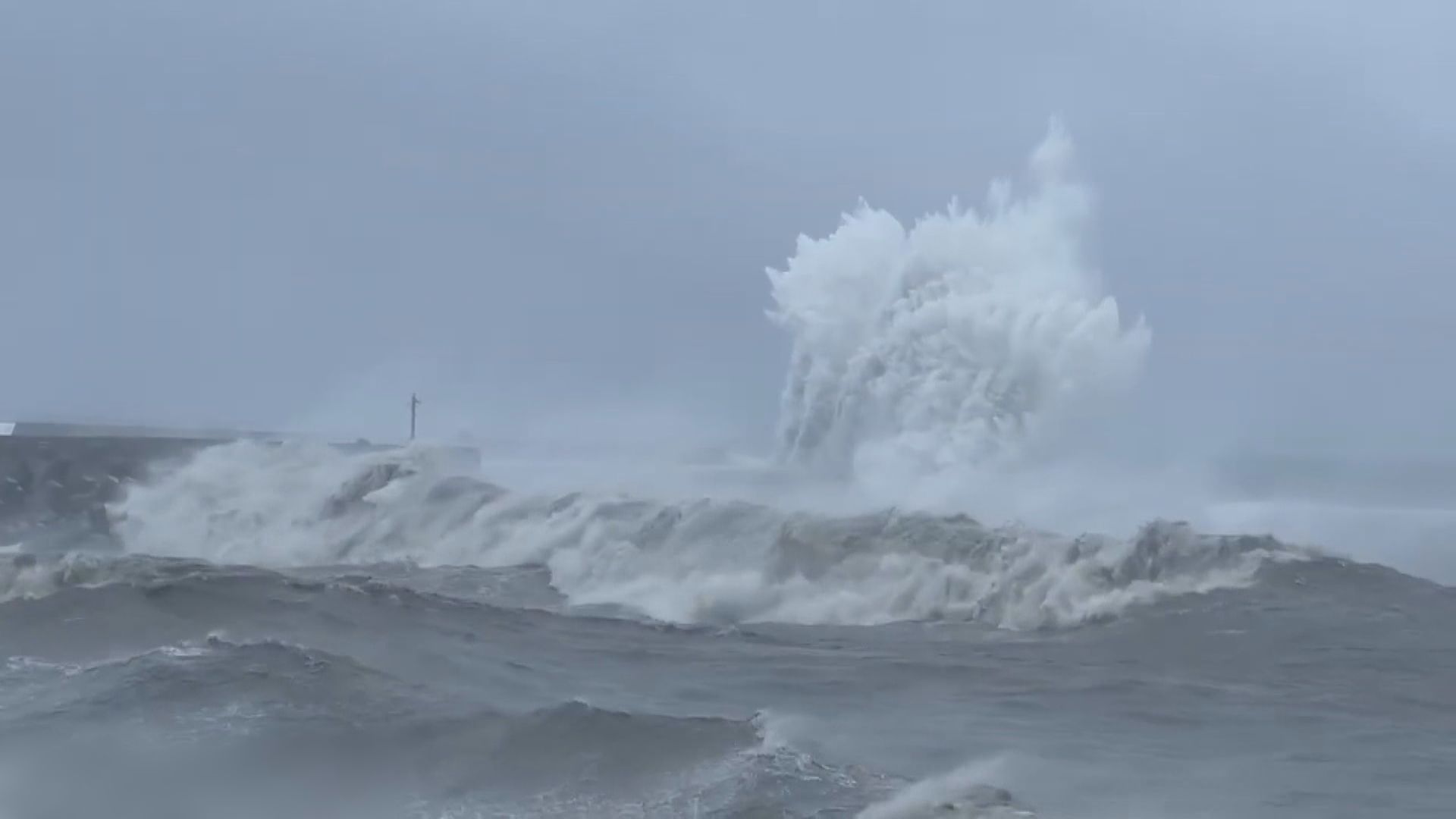 小犬為台灣帶來狂風暴雨 蘭嶼測出破126年紀錄超強陣風