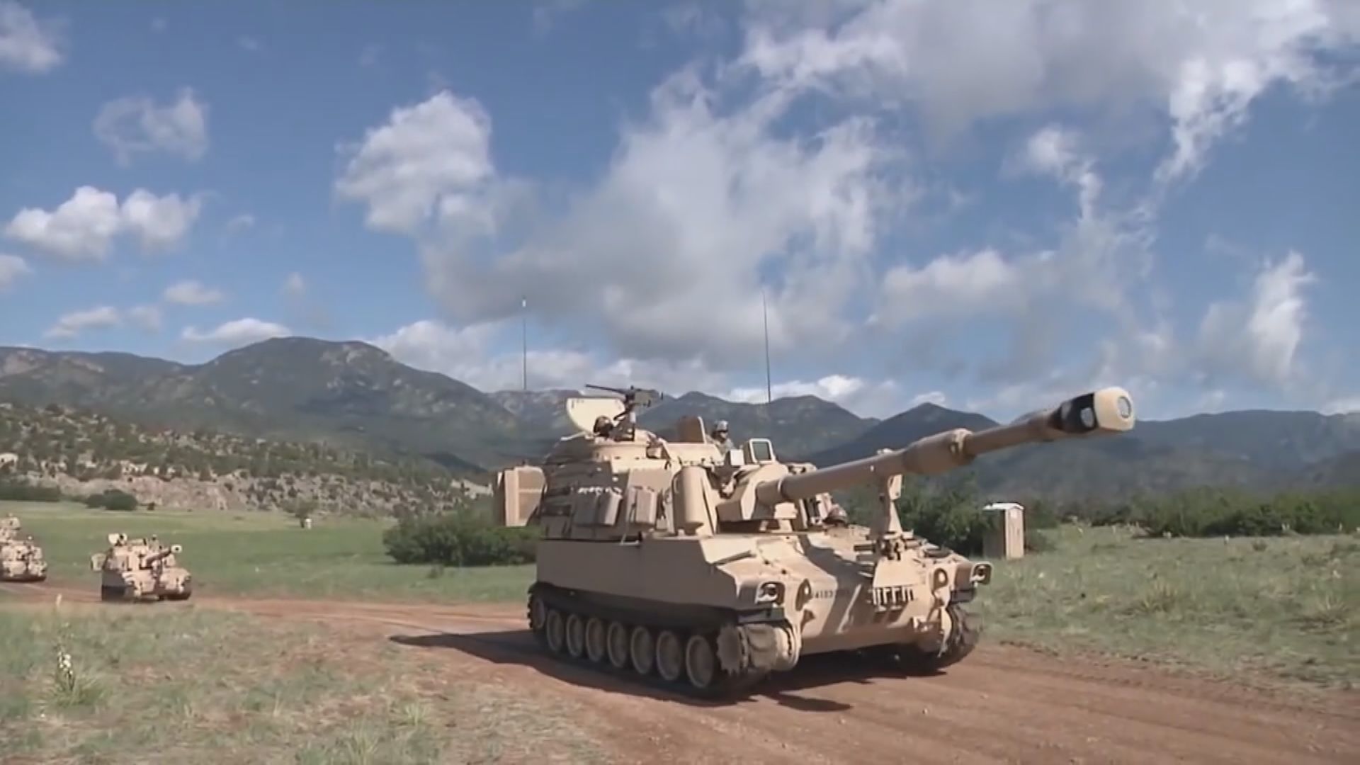 美國據報將向台灣售自走炮　台國防部長：未獲正式通知